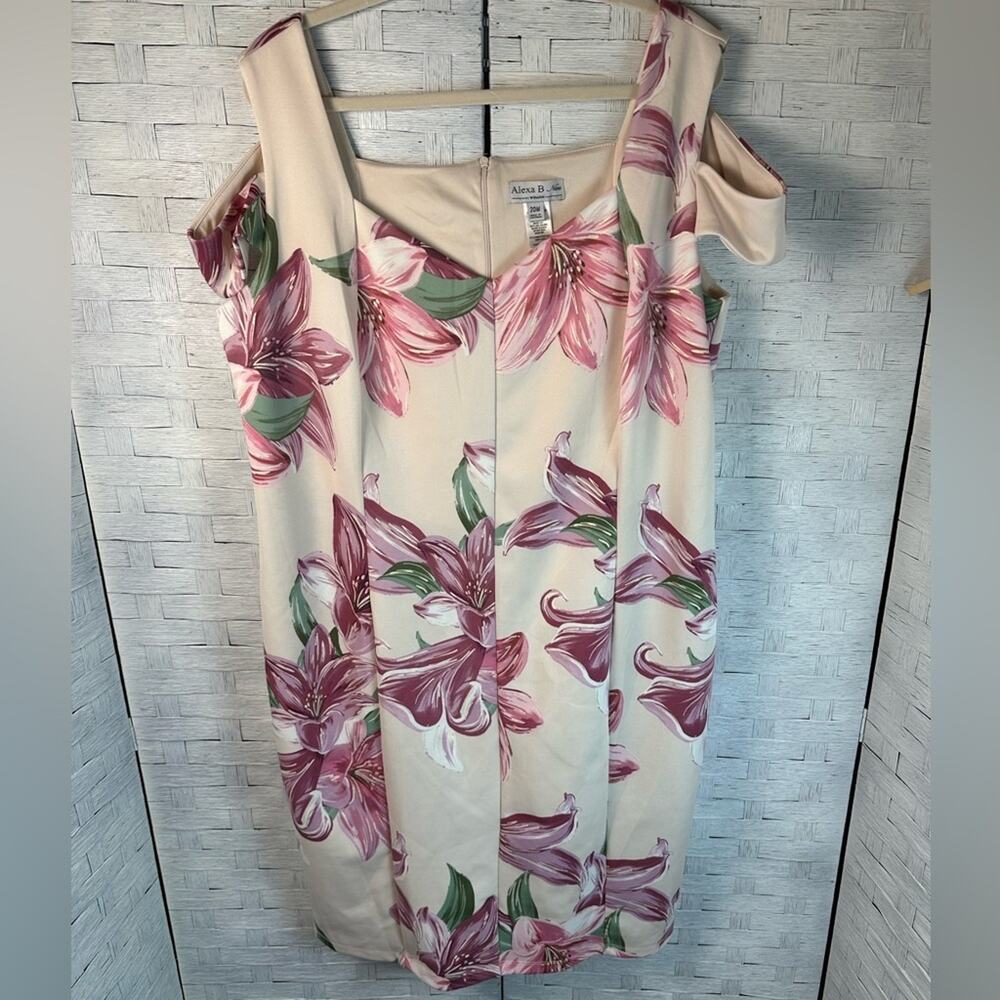 Alexa B Nites cold shorter floral bodycon dress spring modest feminine plus size